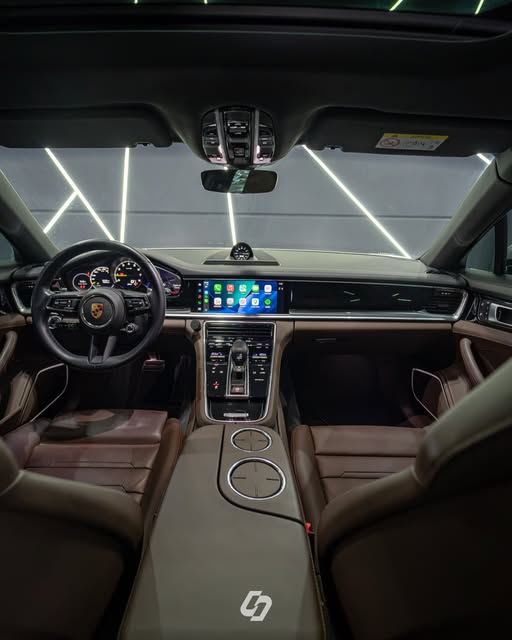 PORSCHE PANAMERA 4S - Imagem 12