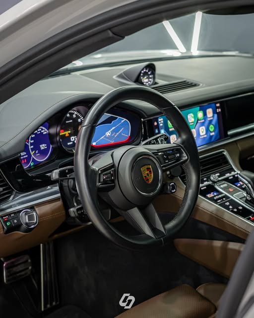 PORSCHE PANAMERA 4S - Imagem 4