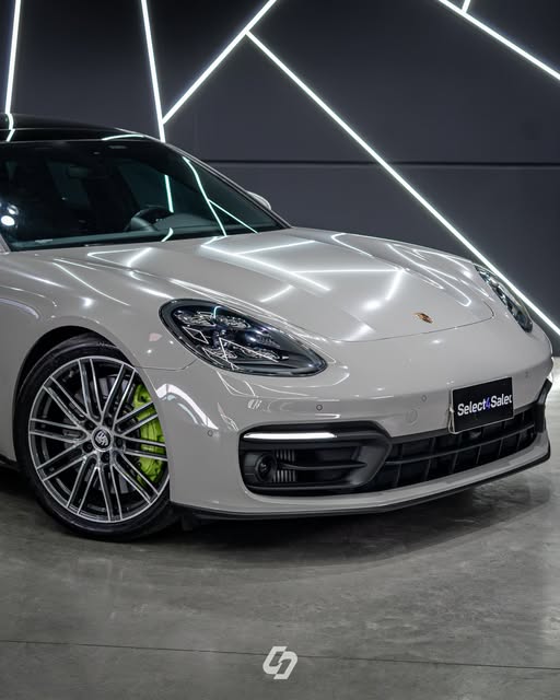 PORSCHE PANAMERA 4S - Imagem 9