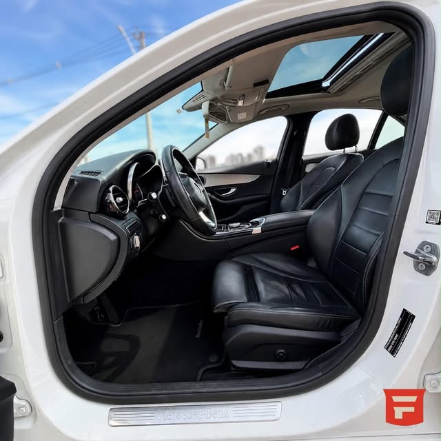 MERCEDES-BENZ C 250 AVANTGARD - Imagem 11