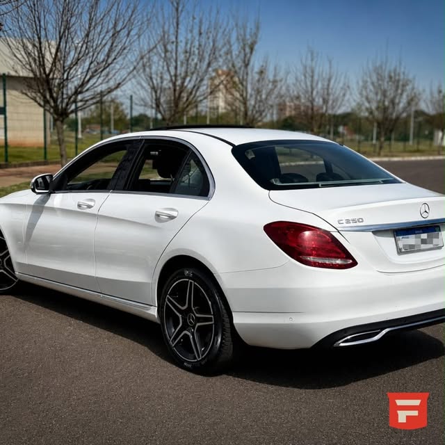 MERCEDES-BENZ C 250 AVANTGARD - Imagem 7