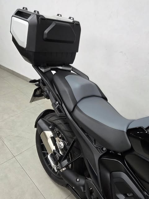 BMW R 1300 GS GS TRIPLE BLACK - Imagem 9
