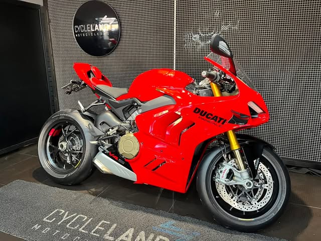 DUCATI PANIGALE V4S - Imagem 2