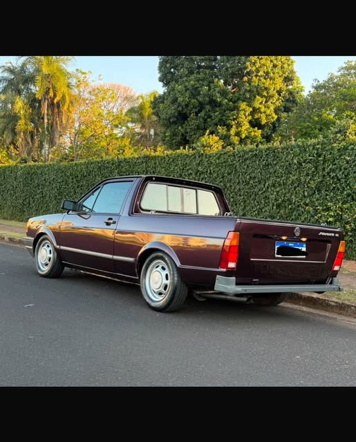 VOLKSWAGEN SAVEIRO CL - Imagem 10