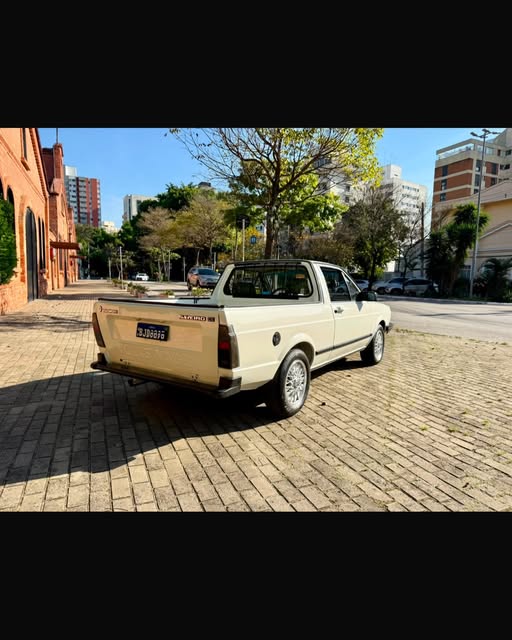 VOLKSWAGEN SAVEIRO - Imagem 12