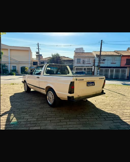 VOLKSWAGEN SAVEIRO - Imagem 13