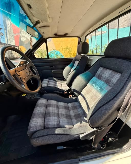 VOLKSWAGEN SAVEIRO - Imagem 4