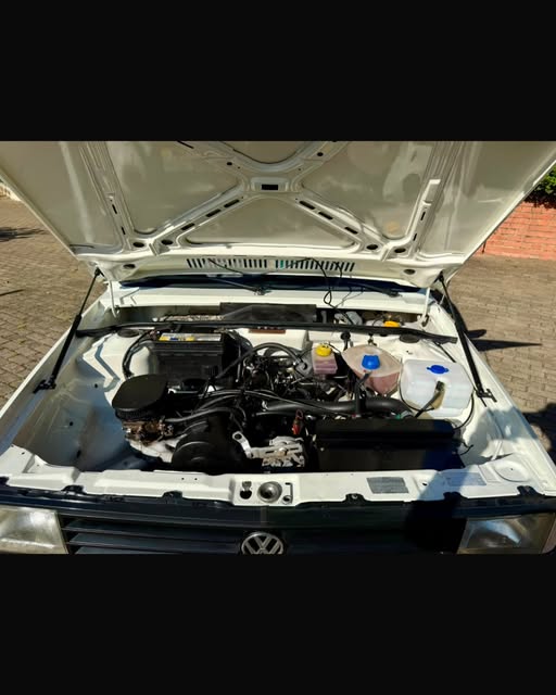VOLKSWAGEN SAVEIRO - Imagem 7