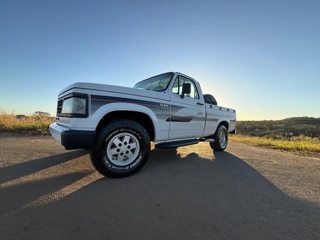 CHEVROLET D20 CUSTOM DELUXE - Imagem 2