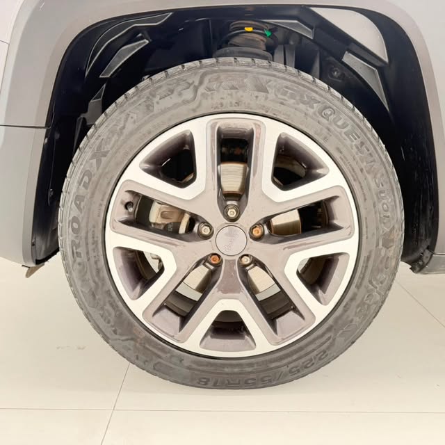 JEEP RENEGADE LONGITUDE 1.8 4X2 FLEX 16V AUT. - Imagem 8