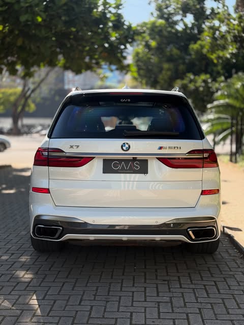 BMW X7 M50I - Imagem 5