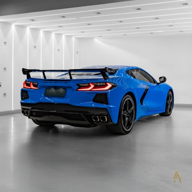 CHEVROLET CORVETTE STINGRAY 1LT TARGA - Imagem 4