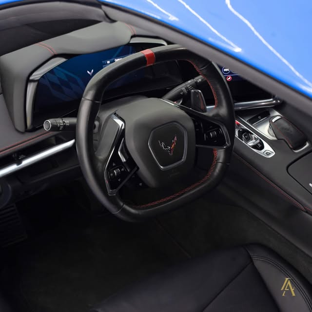 CHEVROLET CORVETTE STINGRAY 1LT TARGA - Imagem 10