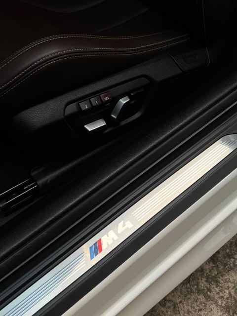 BMW M4 - Imagem 18