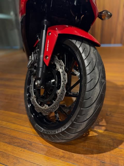 HONDA CBR 650F - Imagem 11