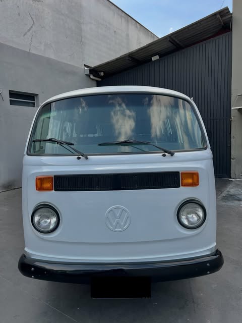 VOLKSWAGEN KOMBI PACOTE LUXO - Imagem 2