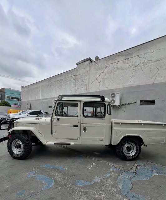 TOYOTA BANDEIRANTE - Imagem 3