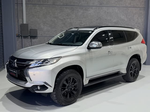 MITSUBISHI PAJERO SPORT - Imagem 3