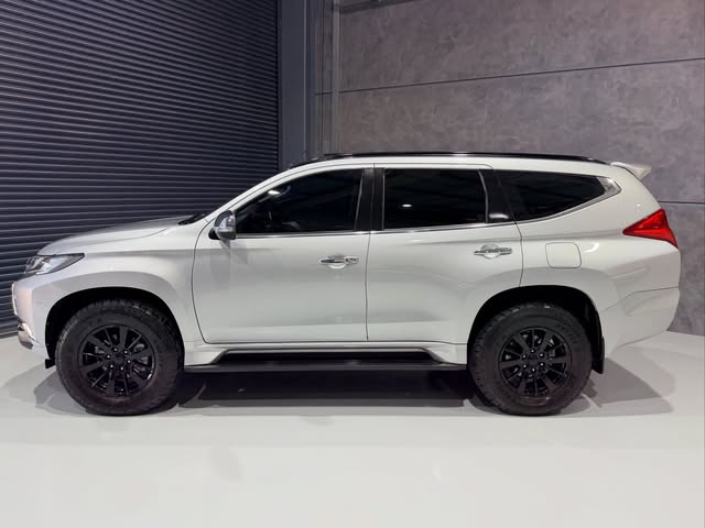 MITSUBISHI PAJERO SPORT - Imagem 4