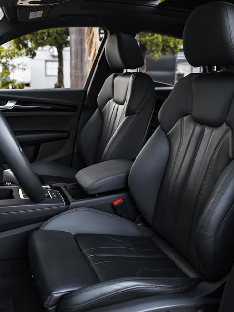 AUDI Q5 55 TFSI PERFORMANCE BLACK - Imagem 7