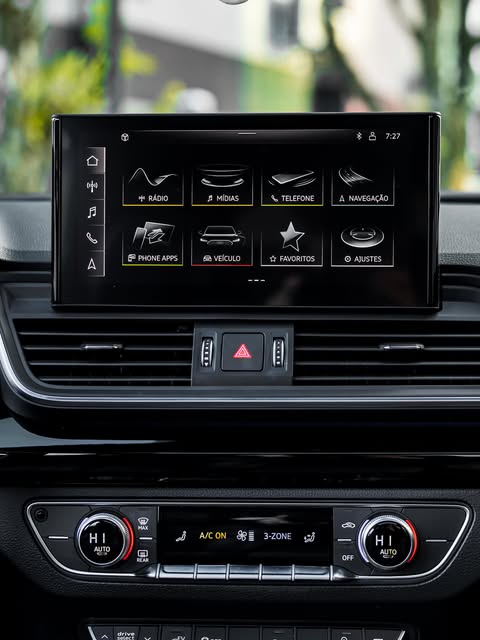 AUDI Q5 55 TFSI PERFORMANCE BLACK - Imagem 10
