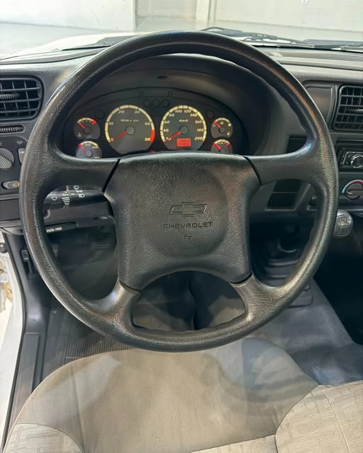 CHEVROLET S10 STD - Imagem 5