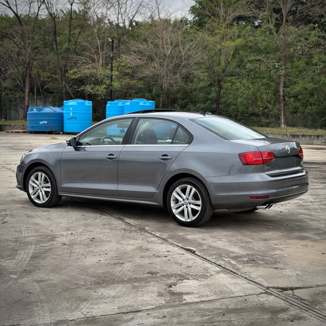 VOLKSWAGEN JETTA HIGHLINE 2.0 TSI - Imagem 3