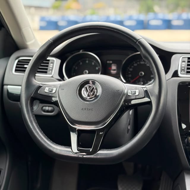 VOLKSWAGEN JETTA HIGHLINE 2.0 TSI - Imagem 8