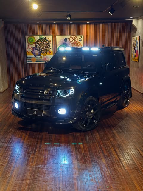 LAND ROVER DEFENDER 90 S - Imagem 3