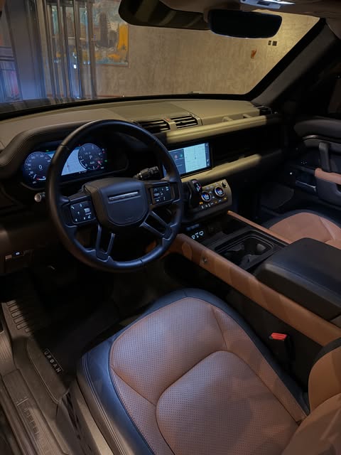 LAND ROVER DEFENDER 90 S - Imagem 9