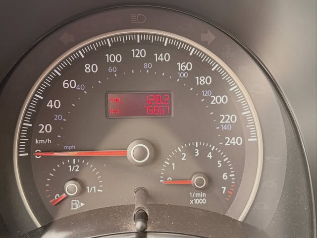 VOLKSWAGEN NEW BEETLE - Imagem 9