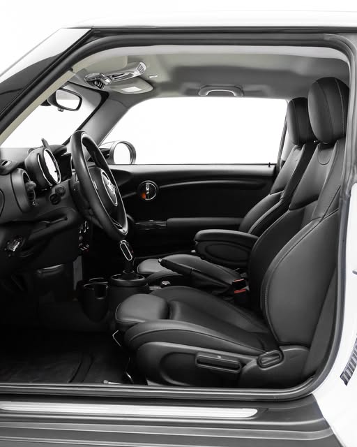 MINI COOPER EXCLUSIVE - Imagem 4