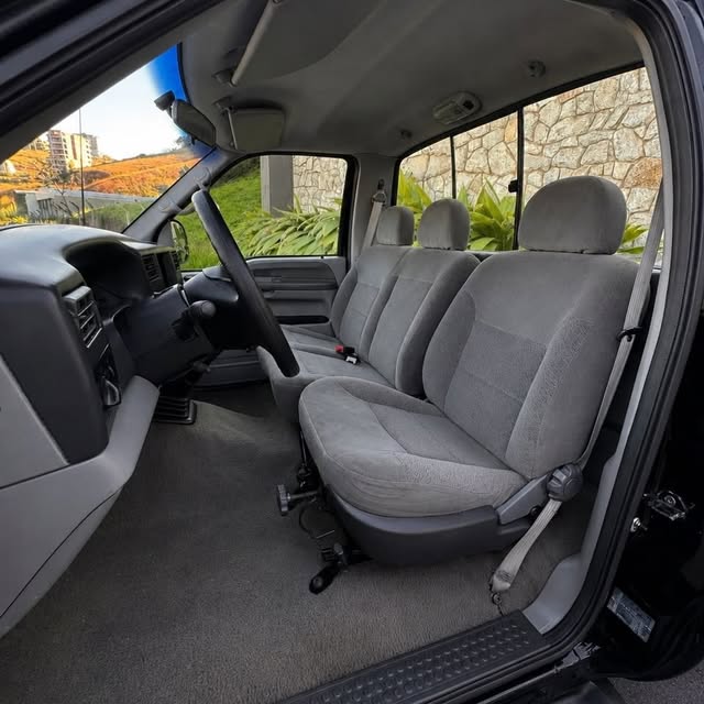 FORD F-250 XLT-L - Imagem 12