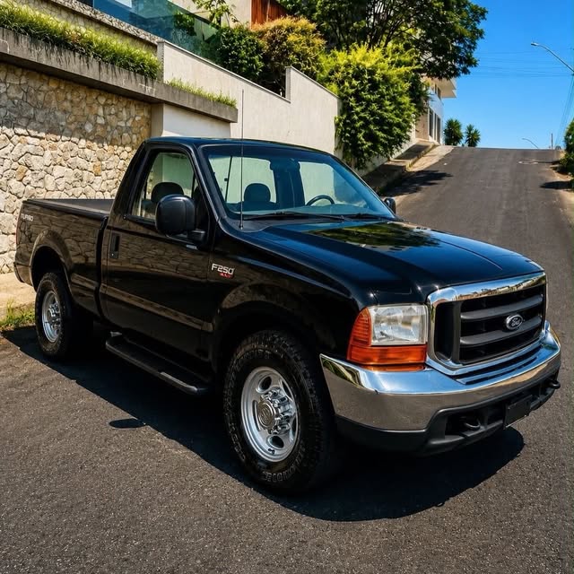 FORD F-250 XLT-L - Imagem 5
