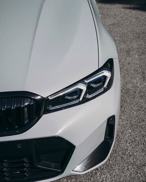 BMW 320I M SPORT - Imagem 9