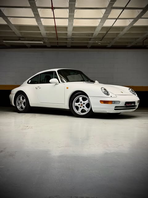 PORSCHE 911 CARRERA - Imagem 1