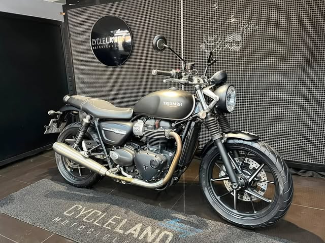 TRIUMPH STREET TWIN - Imagem 2