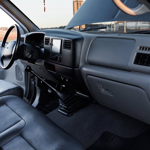FORD F-250 XLT-L - Imagem 13