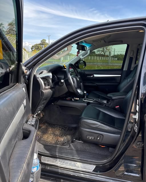 TOYOTA HILUX SRX - Imagem 6