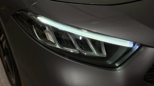 MERCEDES-BENZ A 200 AMG LINE - Imagem 18