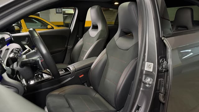 MERCEDES-BENZ A 200 AMG LINE - Imagem 9