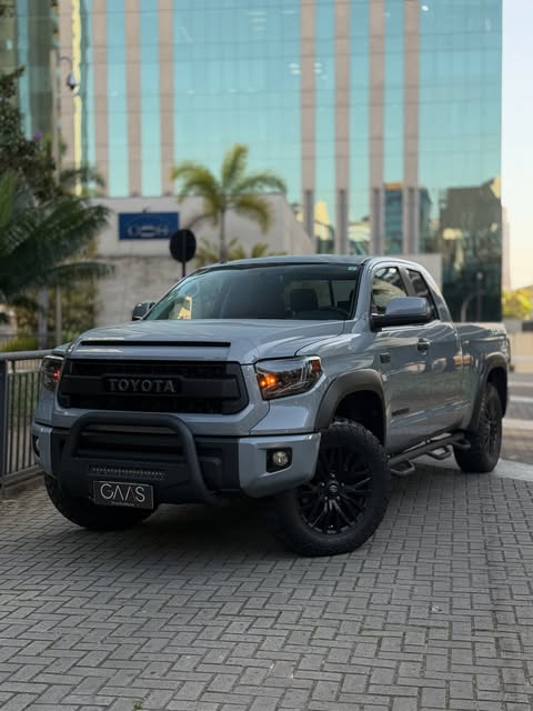 TOYOTA TUNDRA TRD PRO - Imagem 1
