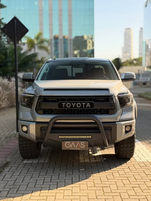 TOYOTA TUNDRA TRD PRO - Imagem 2