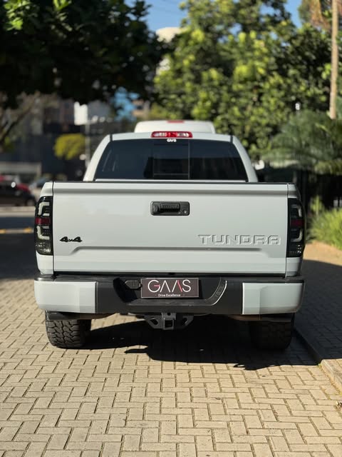 TOYOTA TUNDRA TRD PRO - Imagem 5