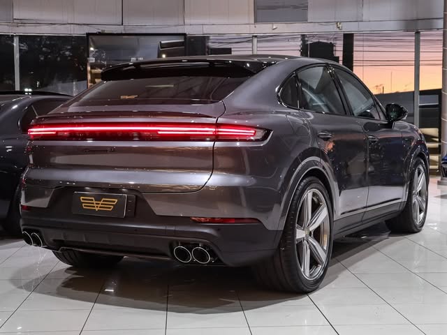 PORSCHE CAYENNE S - Imagem 4