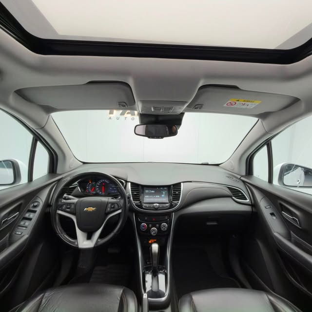 CHEVROLET TRACKER PREMIER - Imagem 9