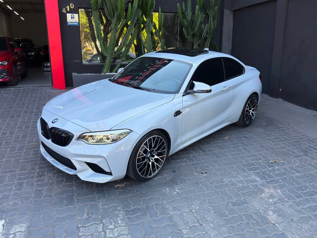 BMW M2 COMPETITION - Imagem 1