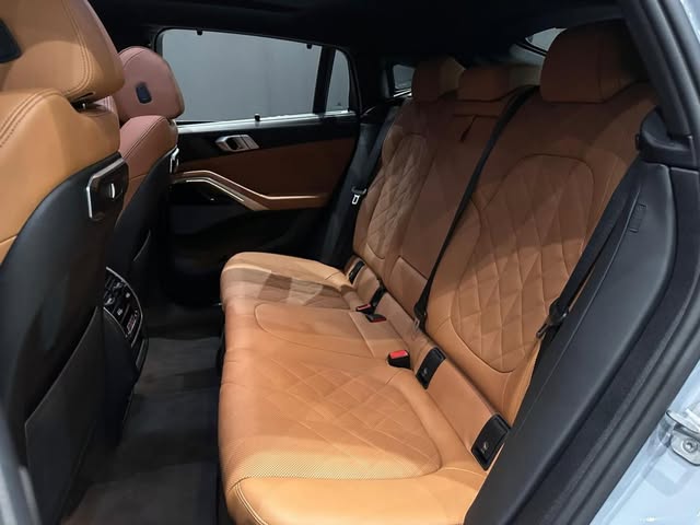 BMW X6 M SPORT - Imagem 7