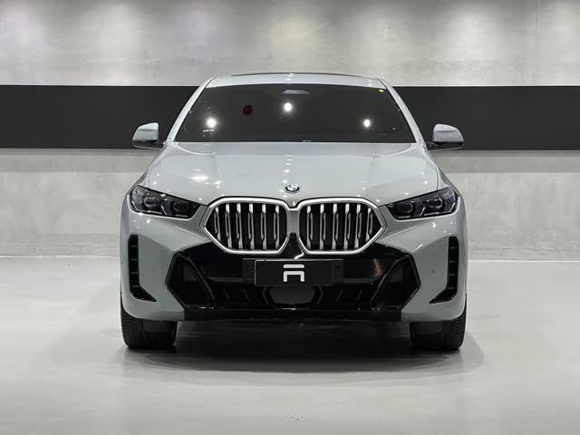 BMW X6 M SPORT - Imagem 10