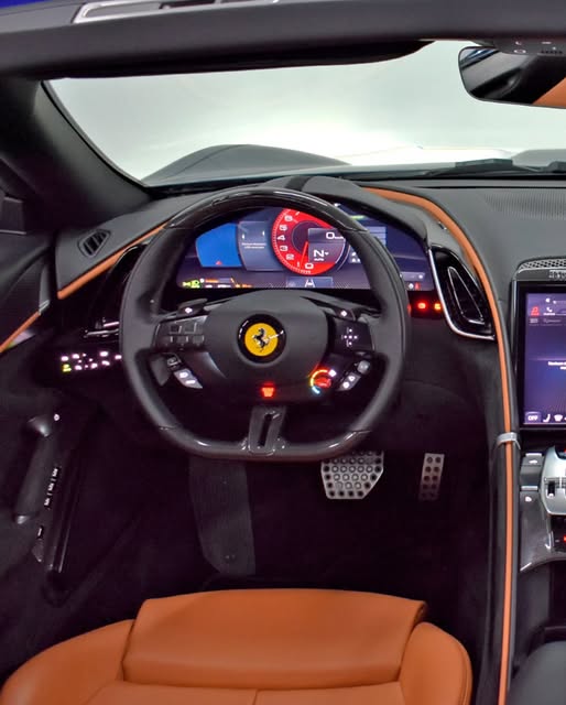 FERRARI ROMA - Imagem 4